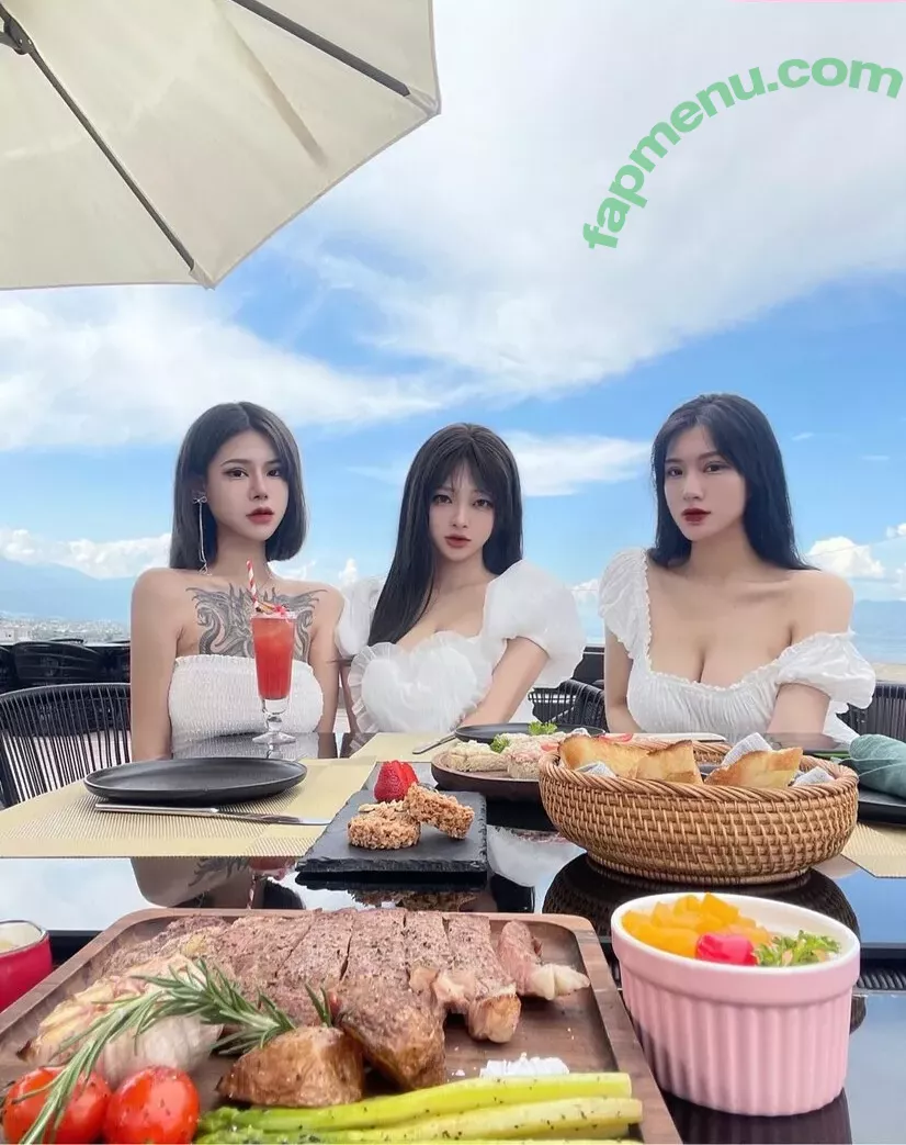 Deer_white nude photo #0370 (DeerWhite_ / deer_white_ / deerwhite)