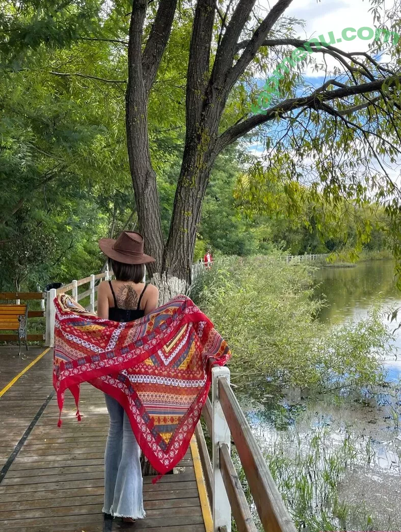 Deer_white nude photo #0380 (DeerWhite_ / deer_white_ / deerwhite)