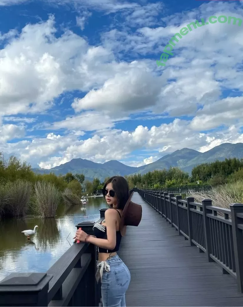 Deer_white nude photo #0381 (DeerWhite_ / deer_white_ / deerwhite)