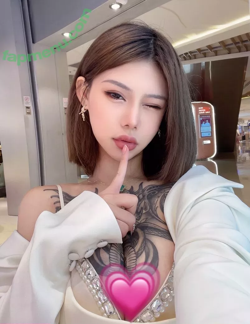 Deer_white nude photo #0422 (DeerWhite_ / deer_white_ / deerwhite)