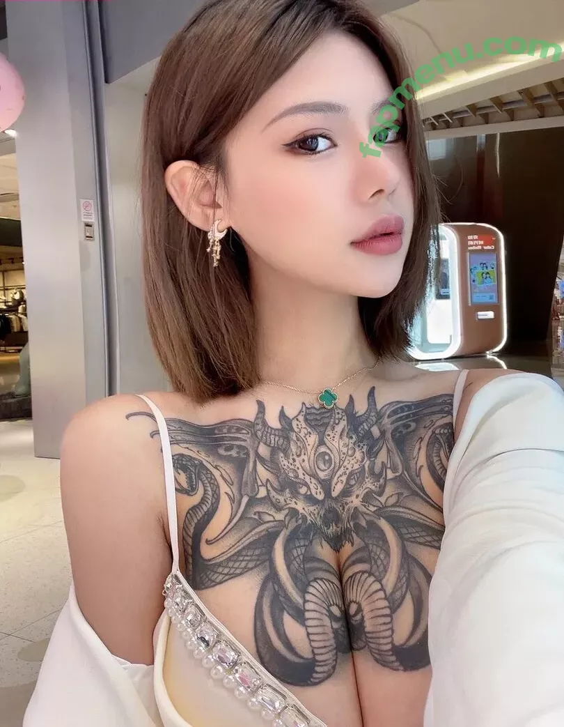 Deer_white nude photo #0423 (DeerWhite_ / deer_white_ / deerwhite)