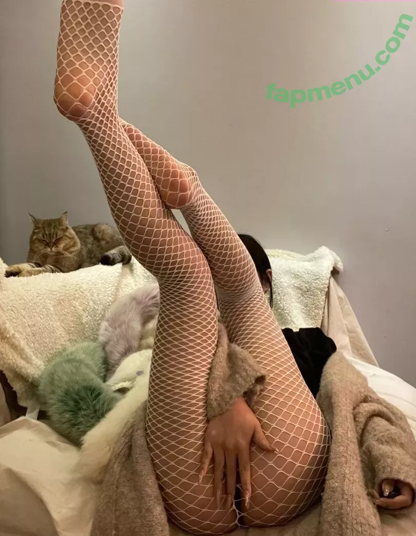 Deer_white nude photo #0609 (DeerWhite_ / deer_white_ / deerwhite)