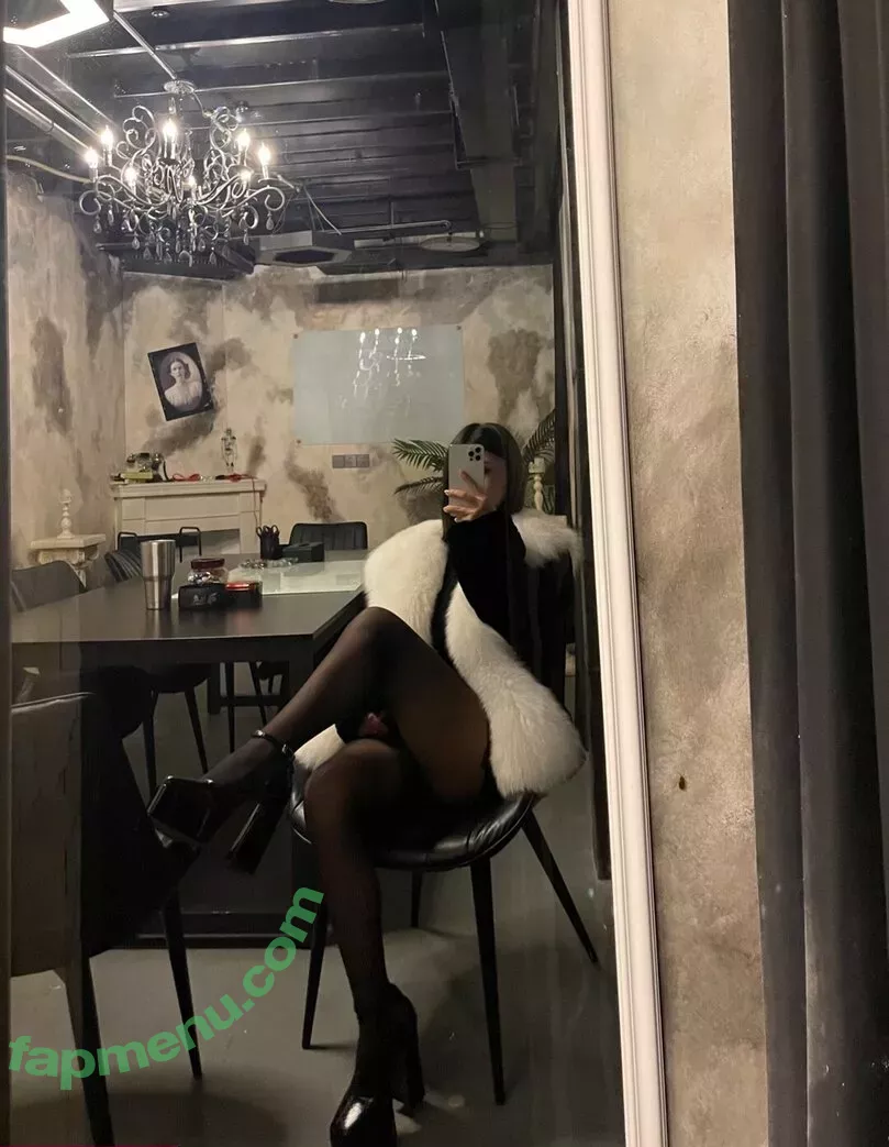 Deer_white nude photo #0637 (DeerWhite_ / deer_white_ / deerwhite)