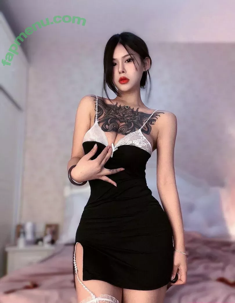 Deer_white nude photo #0643 (DeerWhite_ / deer_white_ / deerwhite)