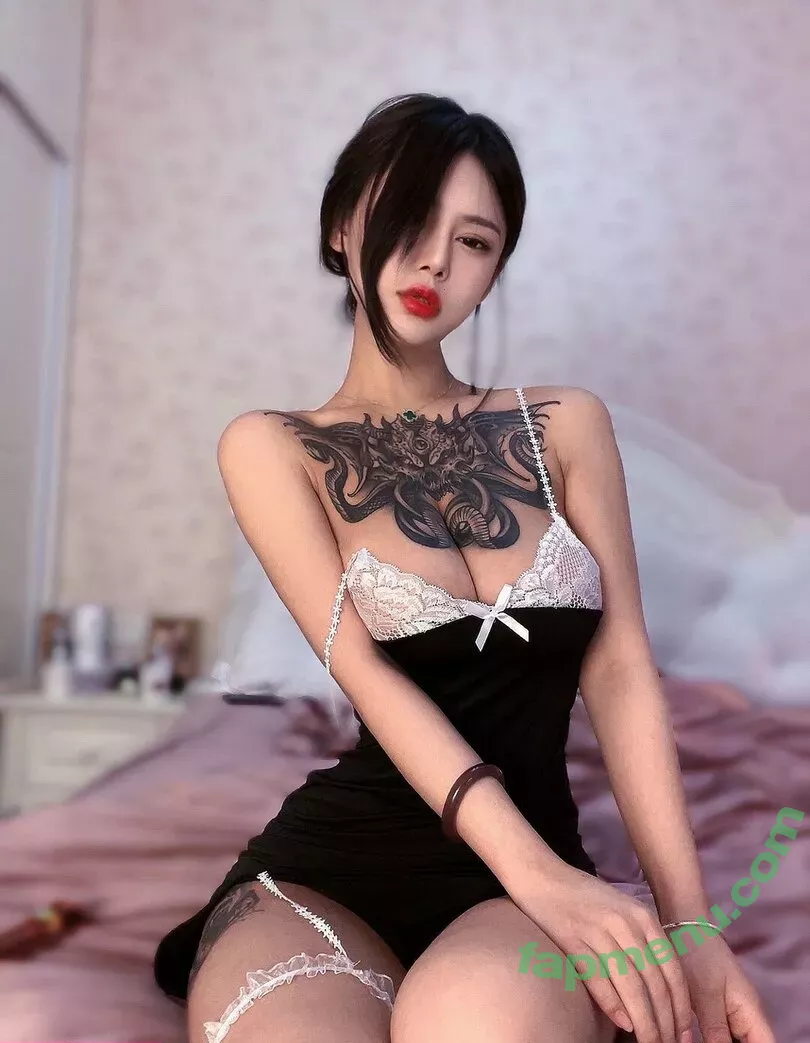 Deer_white nude photo #0645 (DeerWhite_ / deer_white_ / deerwhite)