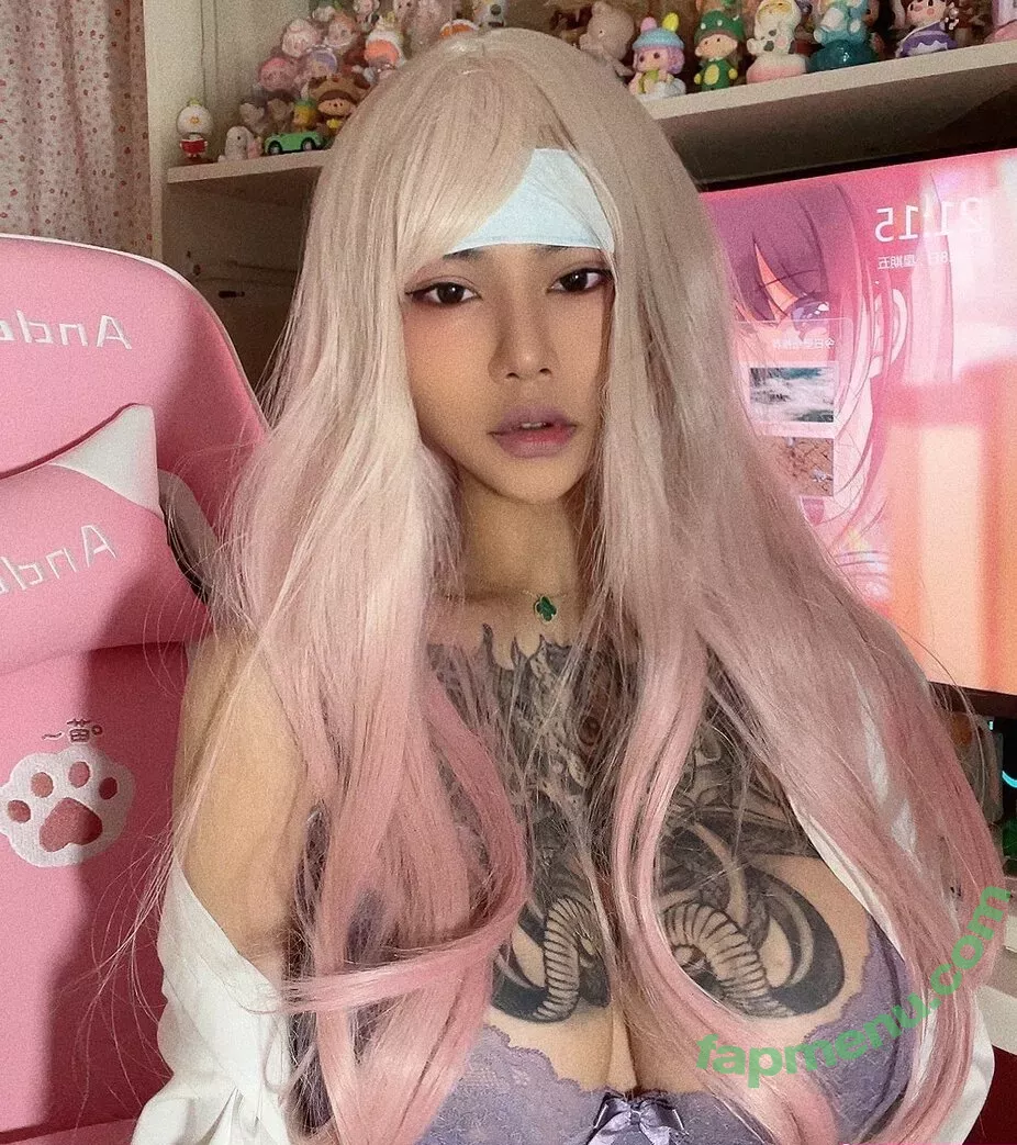 Deer_white nude photo #0683 (DeerWhite_ / deer_white_ / deerwhite)