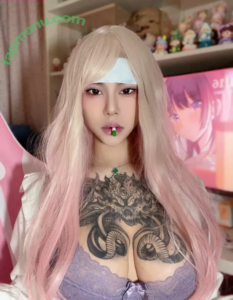 Deer_white nude photo #0684 (DeerWhite_ / deer_white_ / deerwhite)