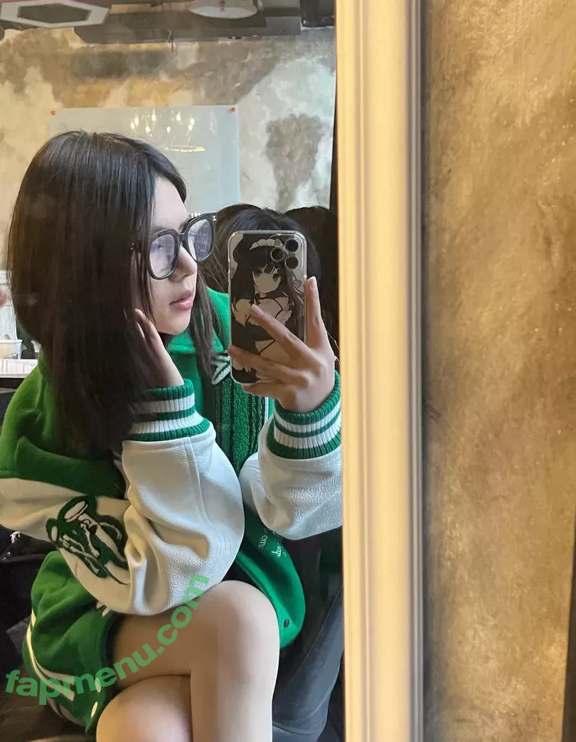 Deer_white nude photo #0728 (DeerWhite_ / deer_white_ / deerwhite)