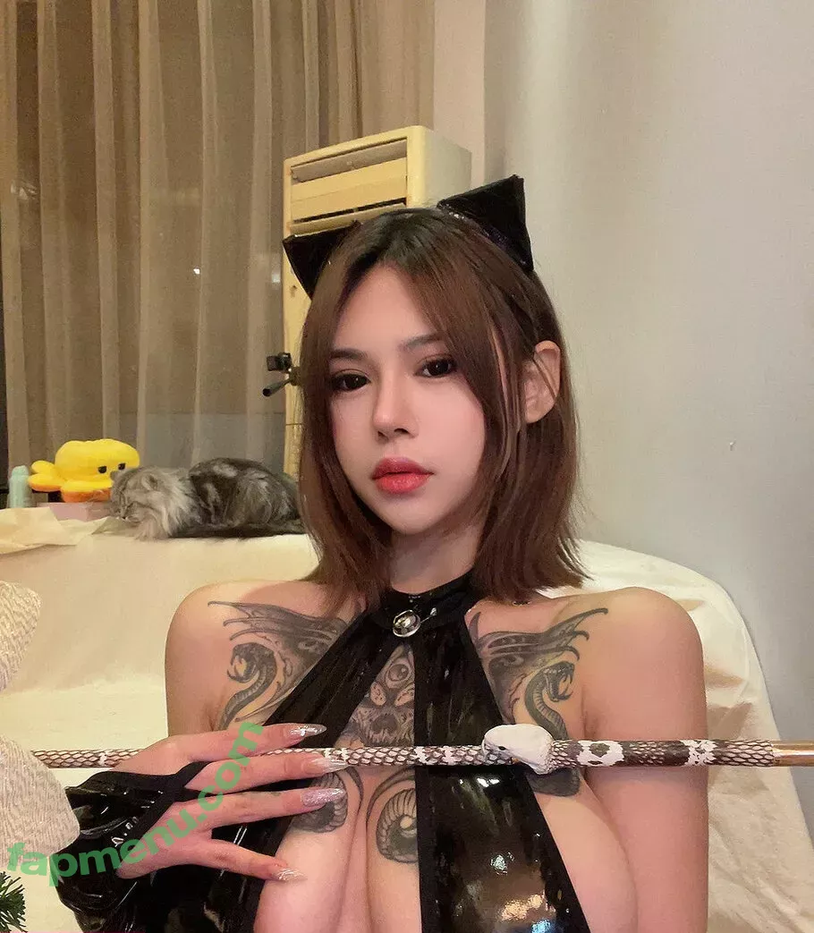 Deer_white nude photo #0774 (DeerWhite_ / deer_white_ / deerwhite)