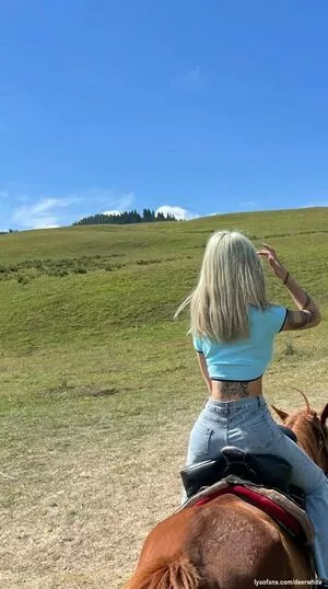 Deer_white / DeerWhite_ / deer_white_ / deerwhite nude photo #1202