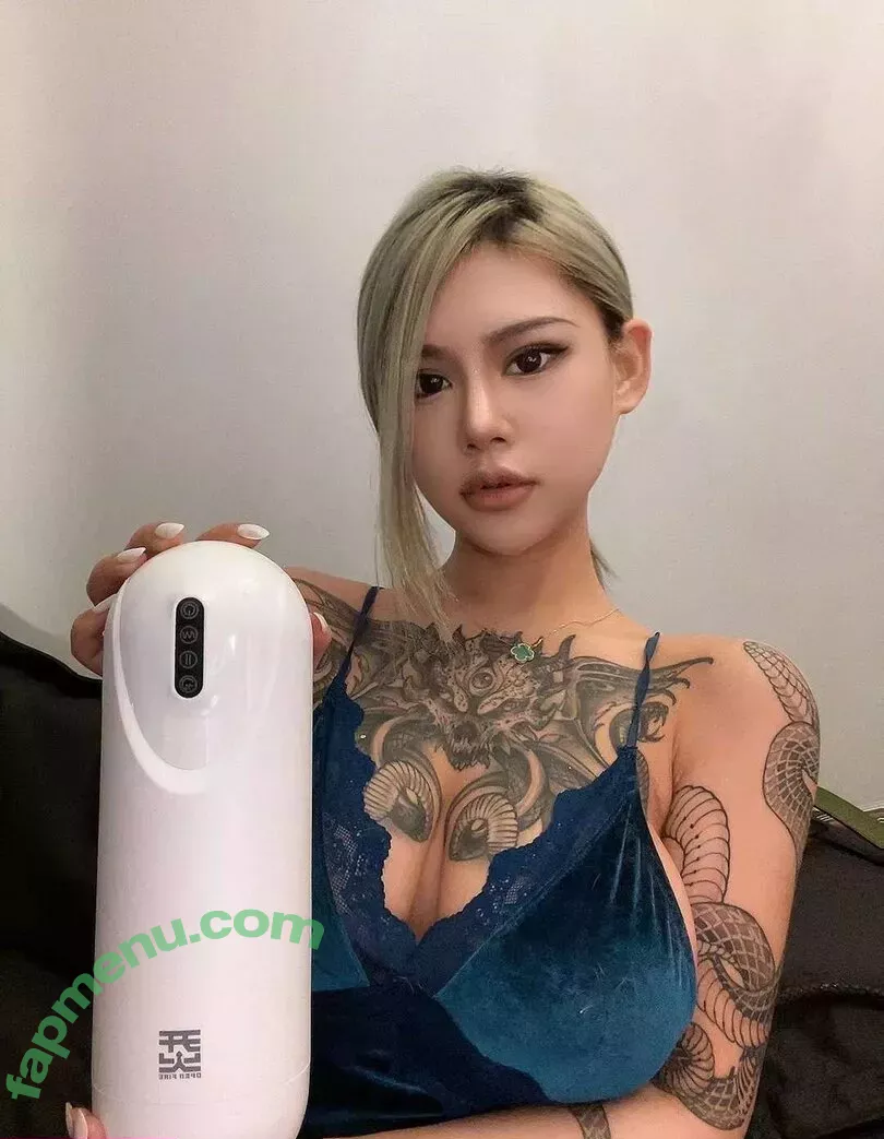 Deer_white nude photo #1006 (DeerWhite_ / deer_white_ / deerwhite)