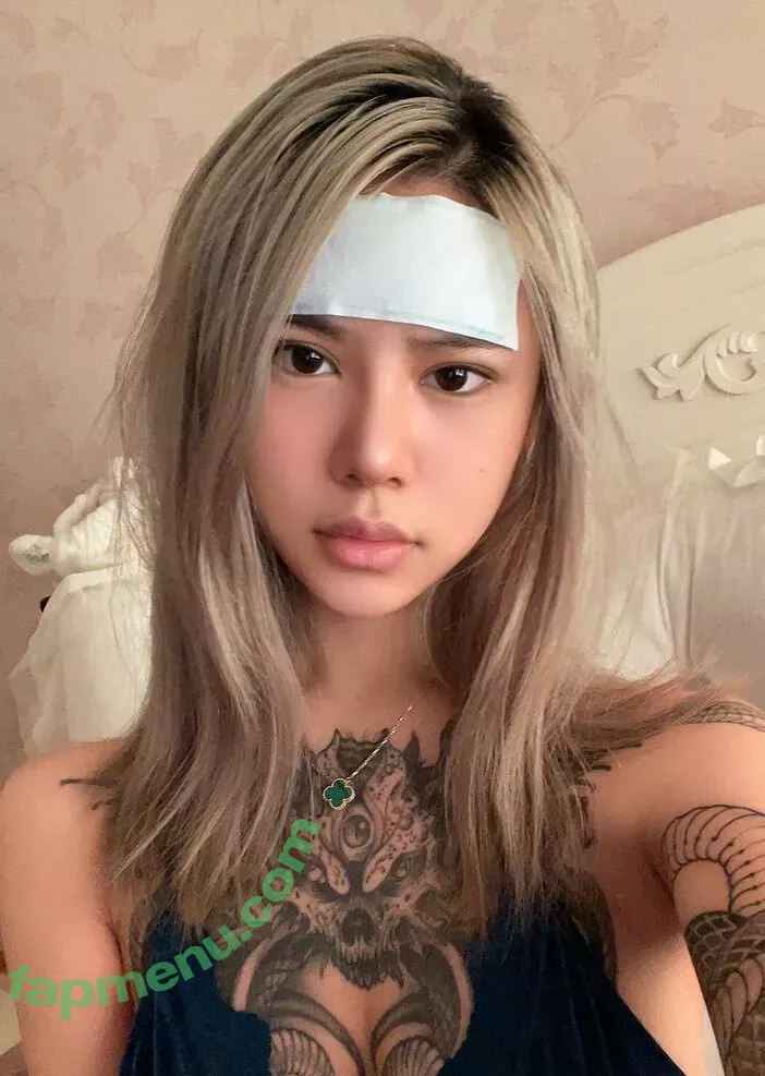 Deer_white nude photo #1023 (DeerWhite_ / deer_white_ / deerwhite)