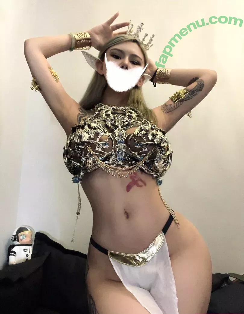 Deer_white nude photo #1035 (DeerWhite_ / deer_white_ / deerwhite)