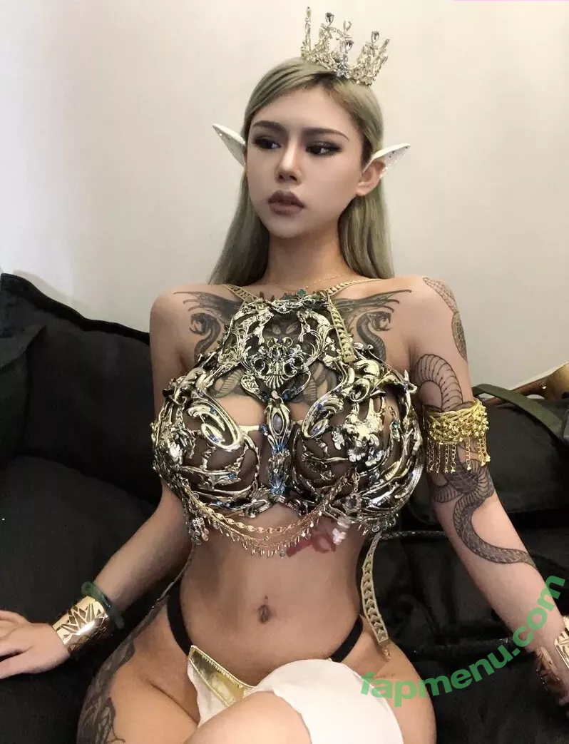 Deer_white nude photo #1039 (DeerWhite_ / deer_white_ / deerwhite)