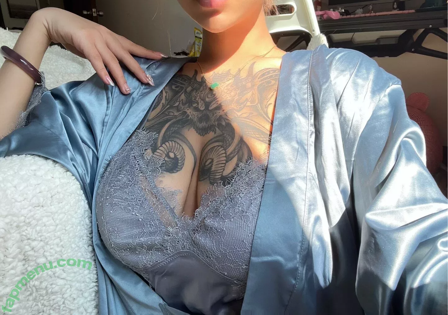 Deer_white nude photo #1053 (DeerWhite_ / deer_white_ / deerwhite)