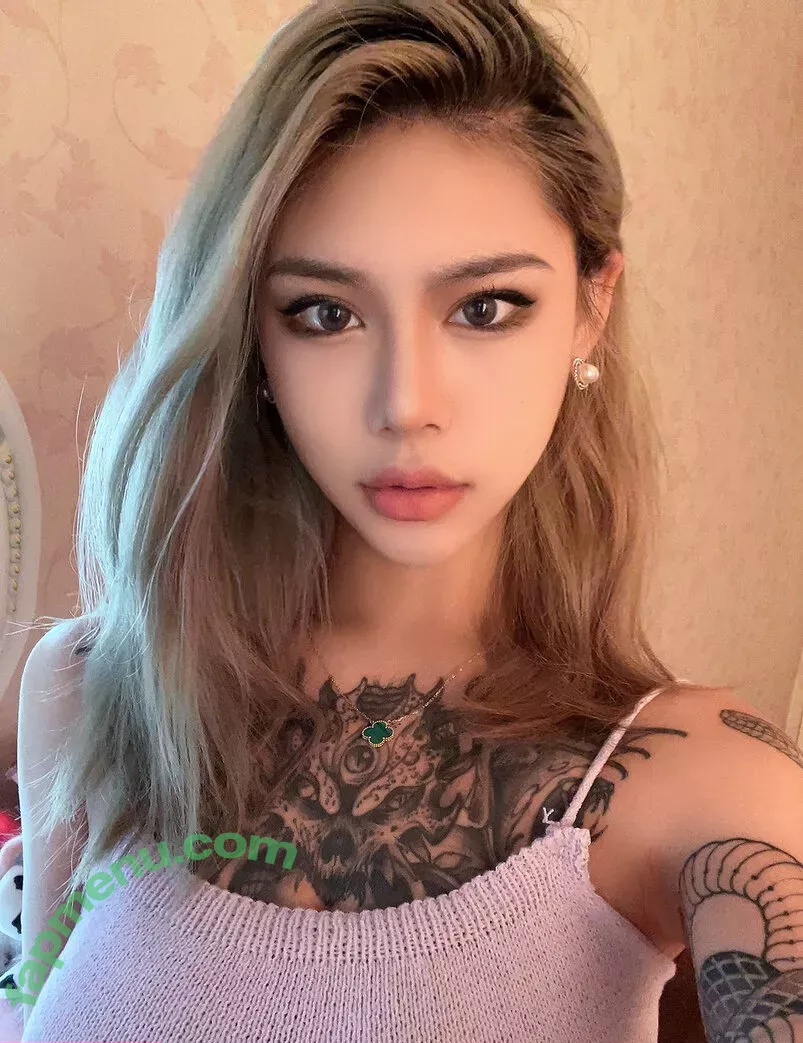 Deer_white nude photo #1054 (DeerWhite_ / deer_white_ / deerwhite)