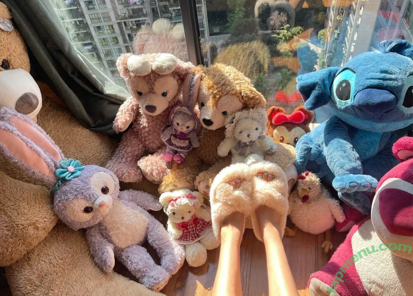 Deer_white nude photo #1066 (DeerWhite_ / deer_white_ / deerwhite)