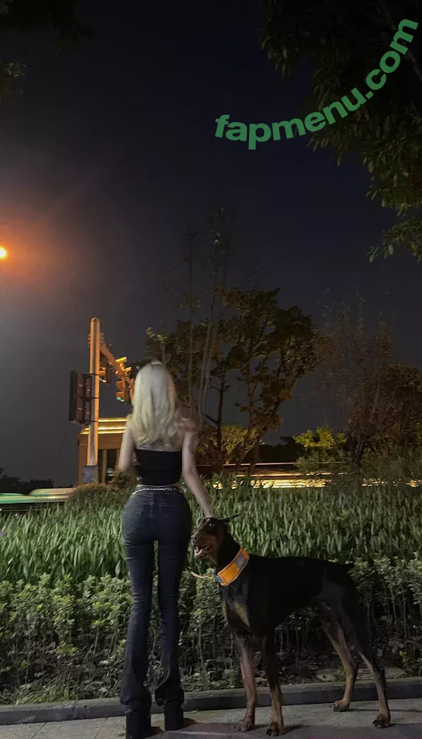 Deer_white nude photo #1079 (DeerWhite_ / deer_white_ / deerwhite)