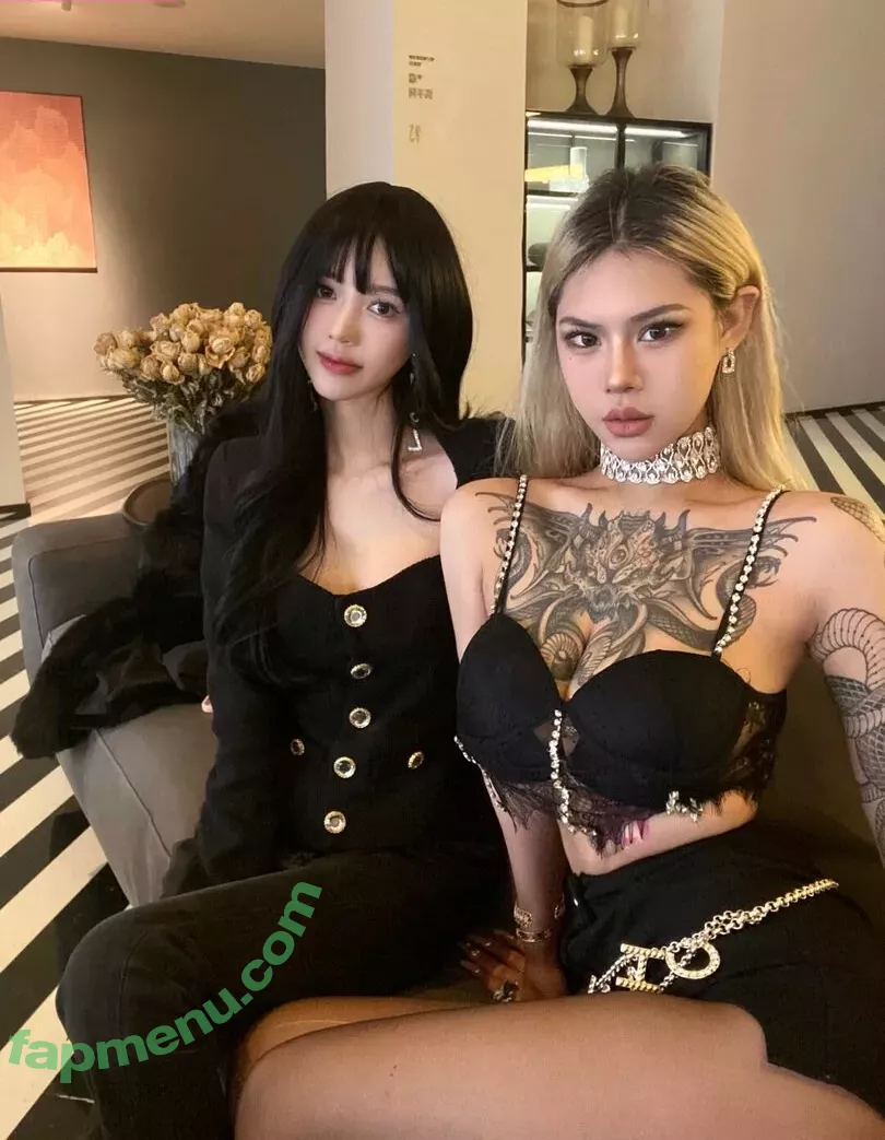 Deer_white nude photo #1124 (DeerWhite_ / deer_white_ / deerwhite)