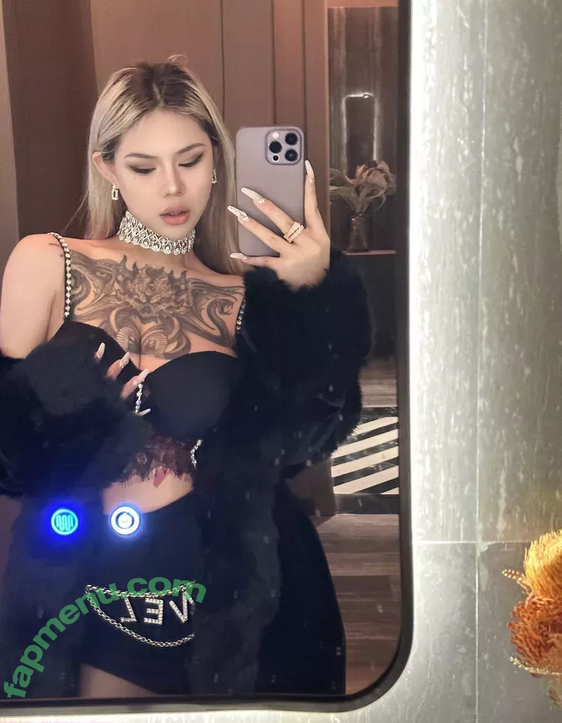 Deer_white nude photo #1140 (DeerWhite_ / deer_white_ / deerwhite)