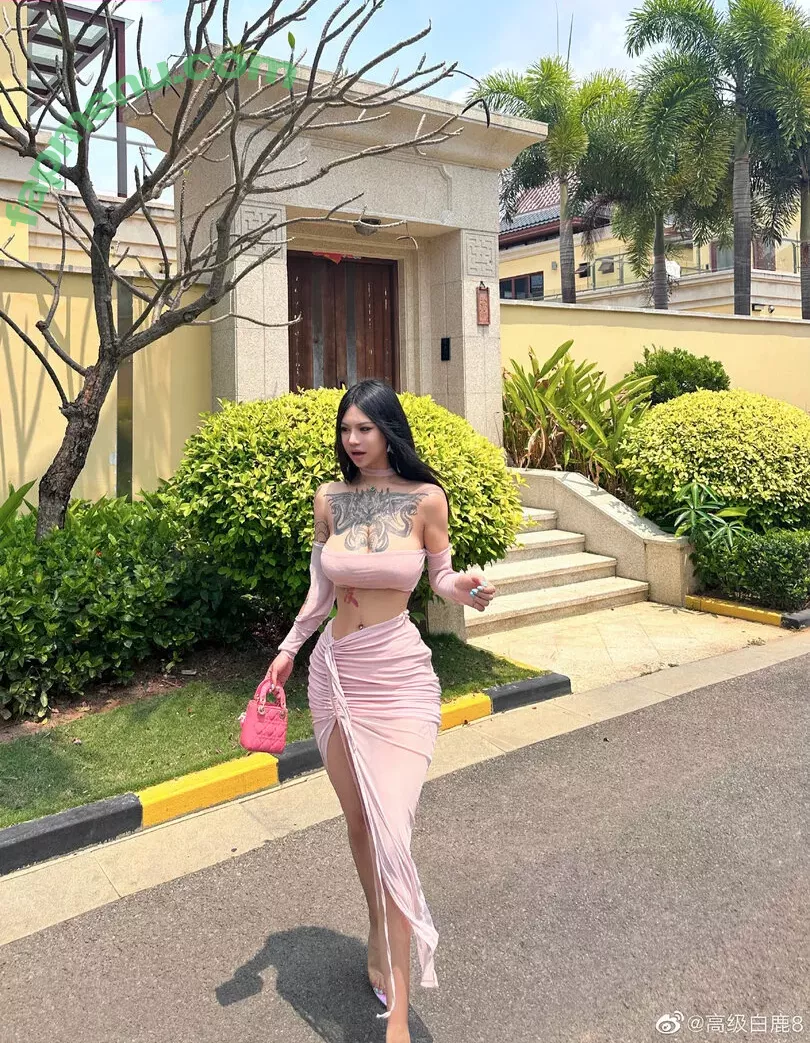 Deer_white nude photo #1245 (DeerWhite_ / deer_white_ / deerwhite)