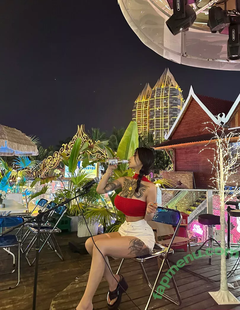 Deer_white nude photo #1250 (DeerWhite_ / deer_white_ / deerwhite)