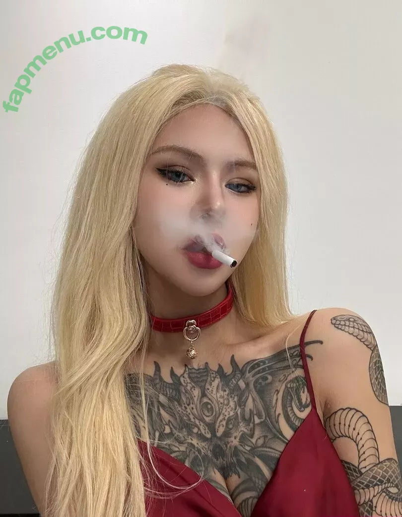 Deer_white nude photo #1256 (DeerWhite_ / deer_white_ / deerwhite)