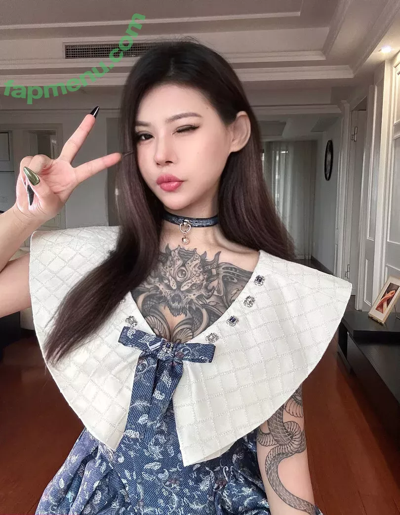 Deer_white nude photo #1296 (DeerWhite_ / deer_white_ / deerwhite)