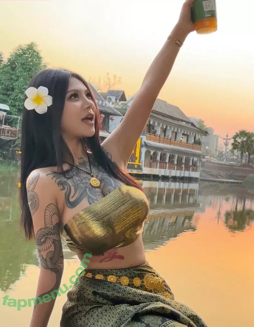 Deer_white nude photo #1318 (DeerWhite_ / deer_white_ / deerwhite)