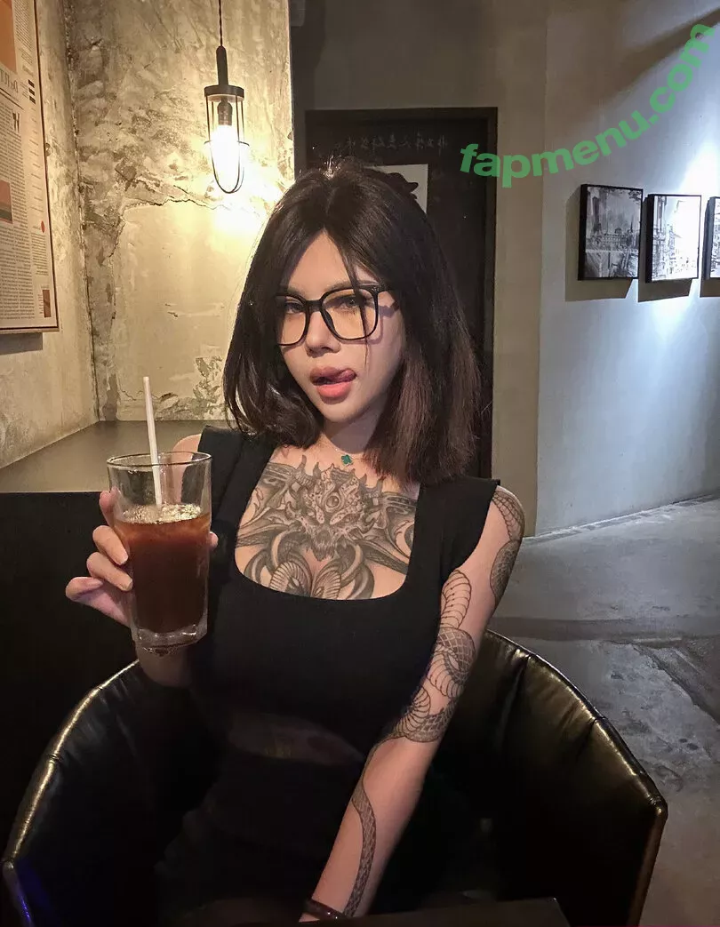 Deer_white nude photo #1390 (DeerWhite_ / deer_white_ / deerwhite)