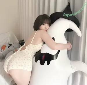  nude photo #0005