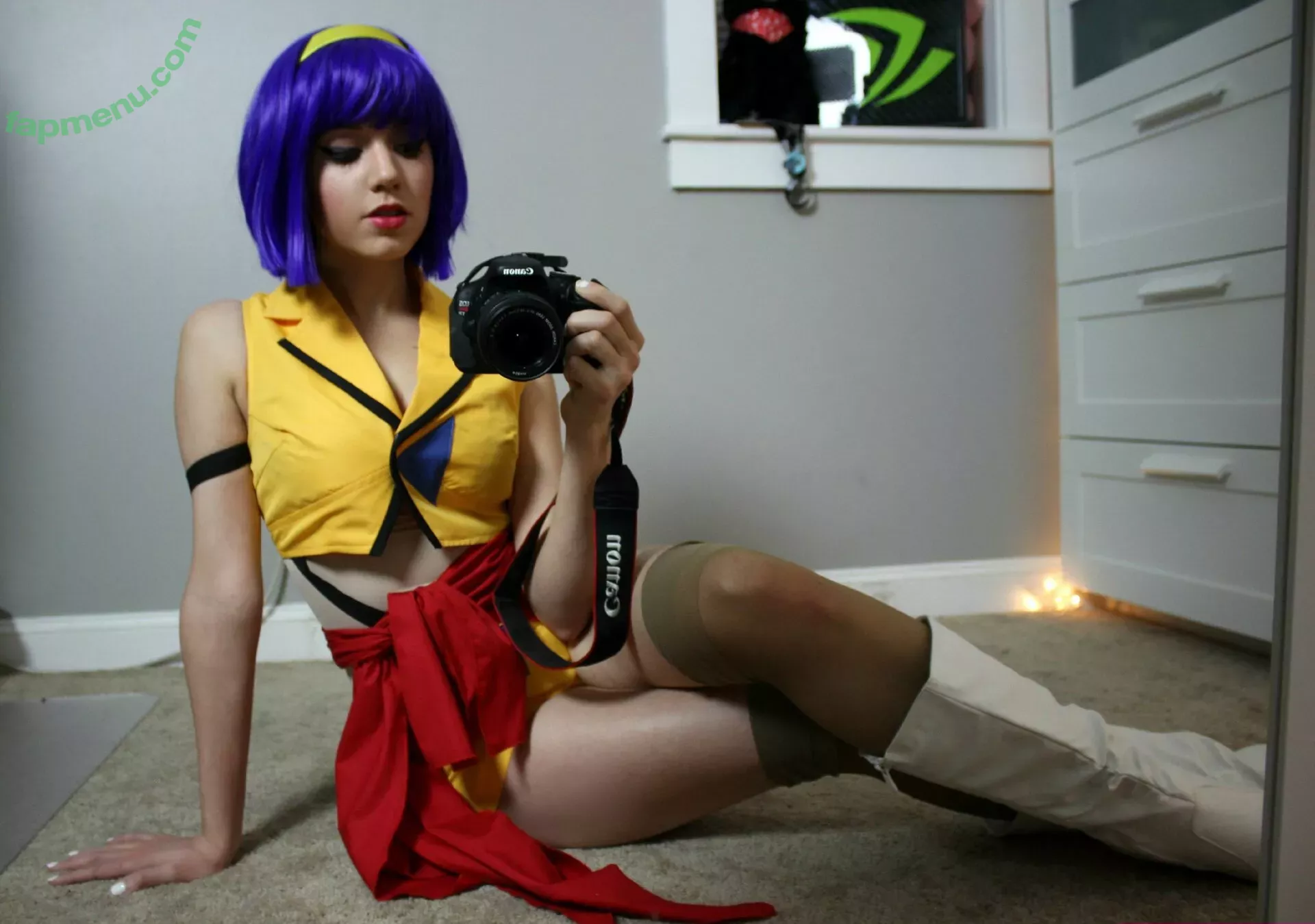 Deernadia nude photo #0003 (Deernadia)