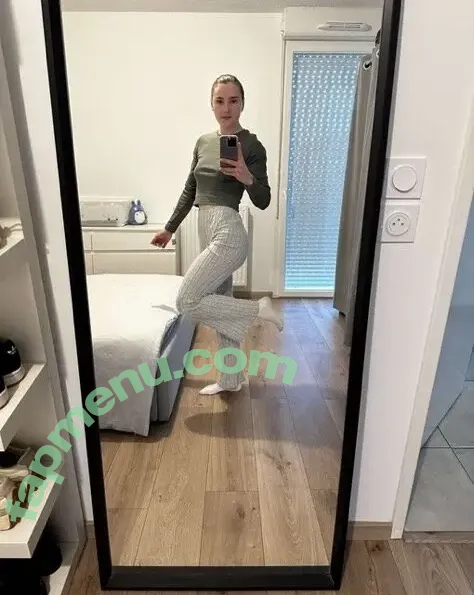 Deesse Emma nude photo #0020 (Deesse Emma)