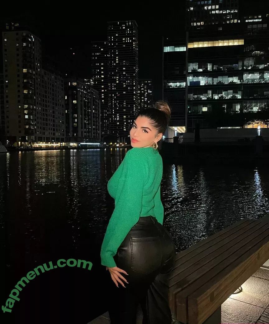 Deevaxo nude photo #0177 (nikocadoavocado)