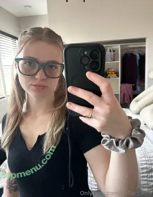 defiantlittle / defiant_little nude photo #0068