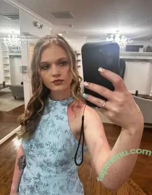 defiantlittle / defiant_little nude photo #0094