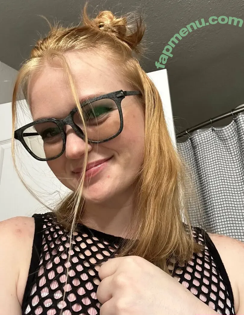 defiantlittle nude photo #0110 (defiant_little)