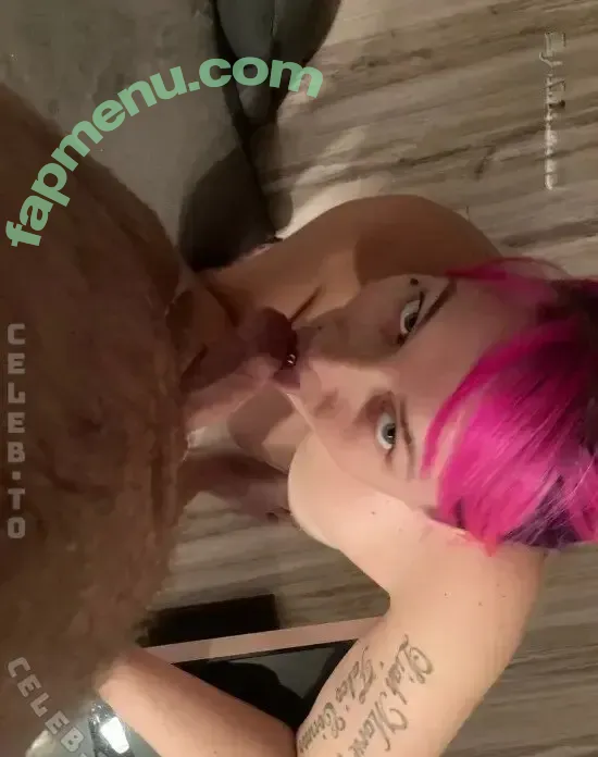 Definitiv_Zicke nude photo #0032 (definitiv_zick3)