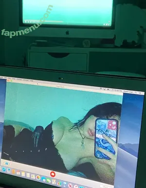  nude photo #0005