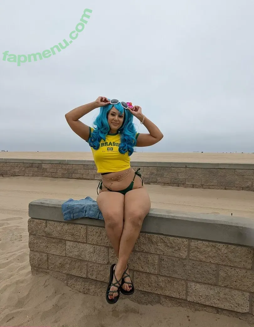 degenwaifu nude photo #0030 (nefretiriii)
