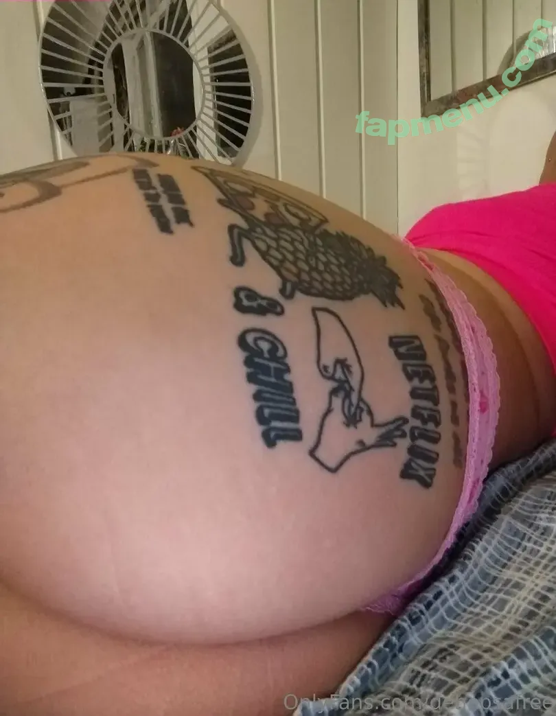 dehepsafree nude photo #0064 (dess.delgado)