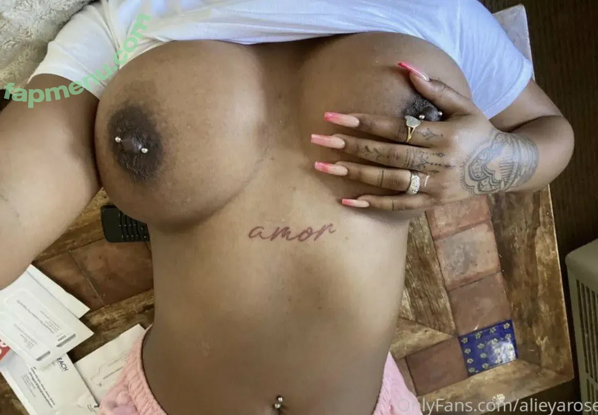 Dejarennae nude photo #0005 (Dejarennae)