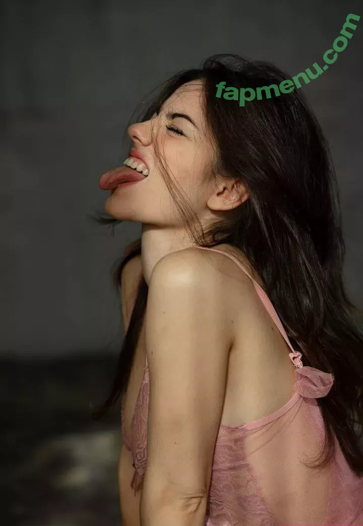 Delaia Gonzales nude photo #0011 (delaia / delaiagonzalez)