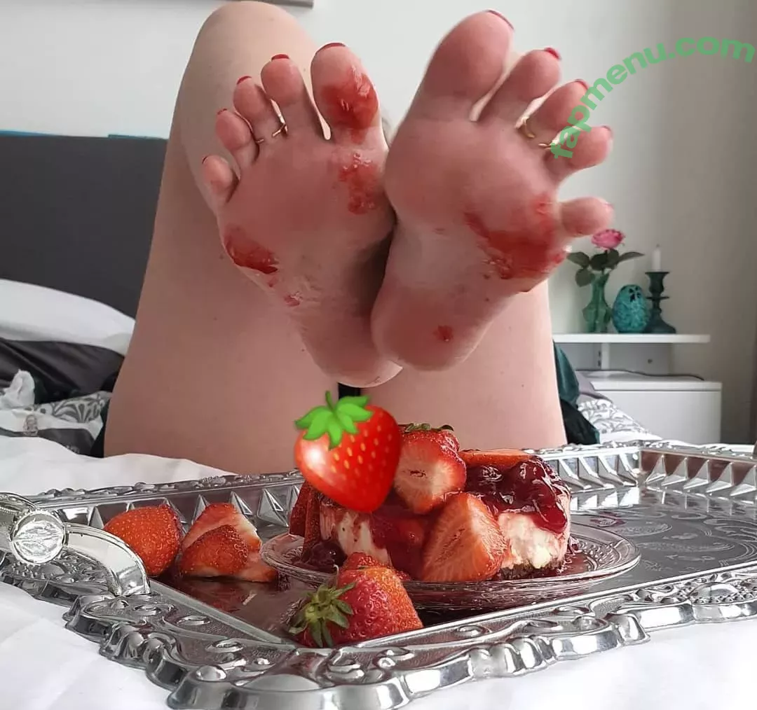 Deliciousdutchfeet nude photo #0009 (yasminanour5)