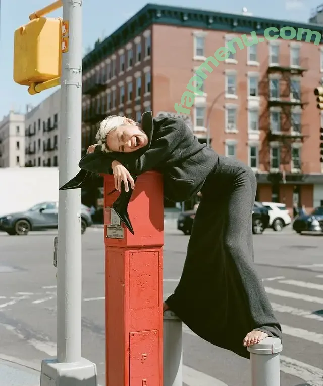 Delilah Belle Hamlin nude photo #0102 (delilahbelle)