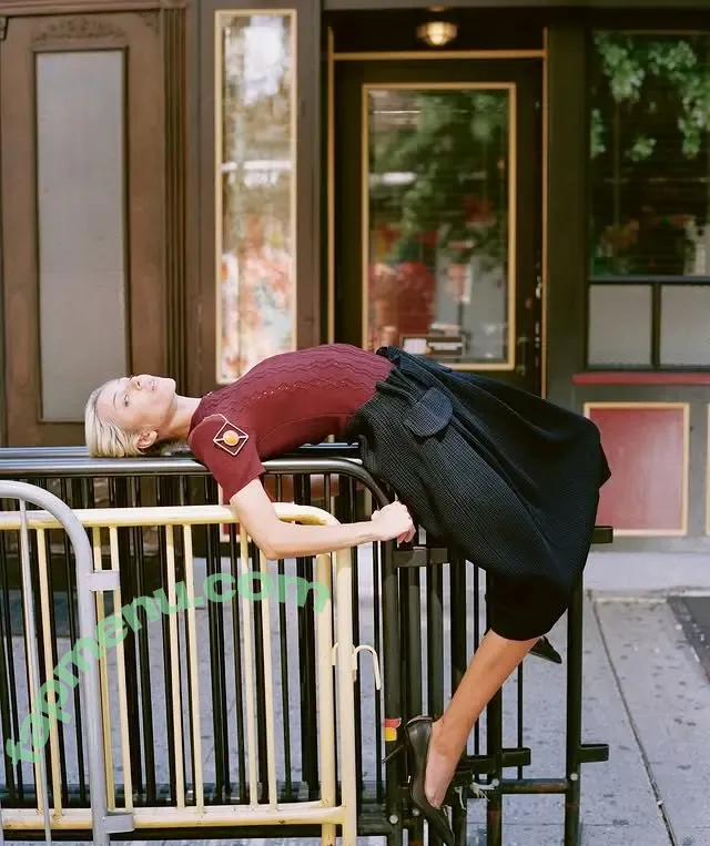 Delilah Belle Hamlin nude photo #0104 (delilahbelle)