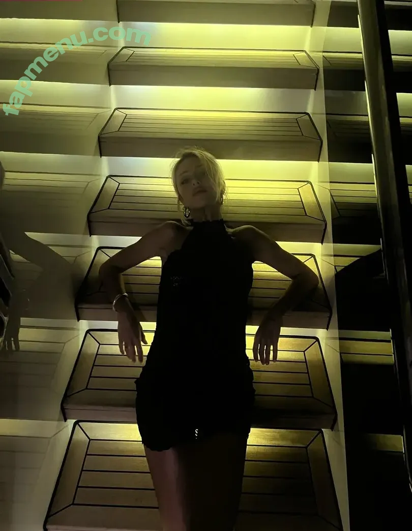 Delilah Belle Hamlin nude photo #0128 (delilahbelle)