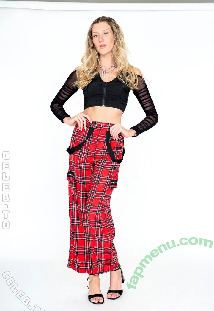 Delilah Dagger nude photo #0426 (delilah.dagger / deliluv)