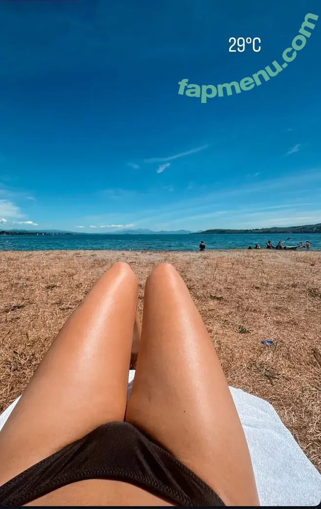 Delilah.flavell nude photo #0008 (Delilah.flavell)