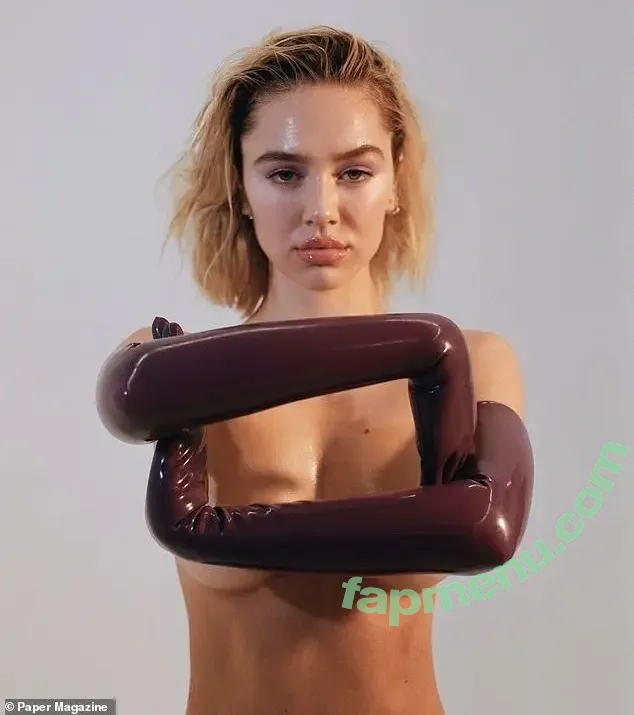 Delilah Hamlin nude photo #0012 (Delilah Hamlin)